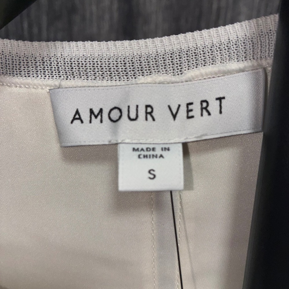 Amour Vert Zola Doubled - Ivory Size Small Top‎ - Picture 3 of 7